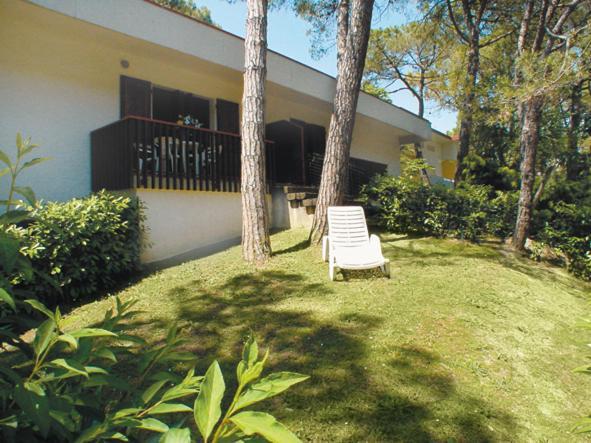 Apartamento Flat In Lignano Pineta Lignano Sabbiadoro Exterior foto